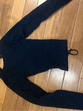 H&M Black Scoop Neck Long-Sleeve Knit Sweater
